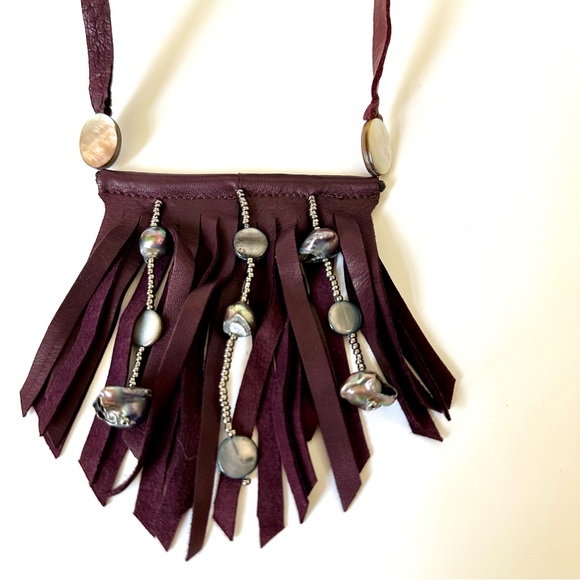 HANDMADE Maroon Fringe Leather with Pearls & Silver Beads Necklace - Picture 2 of 5